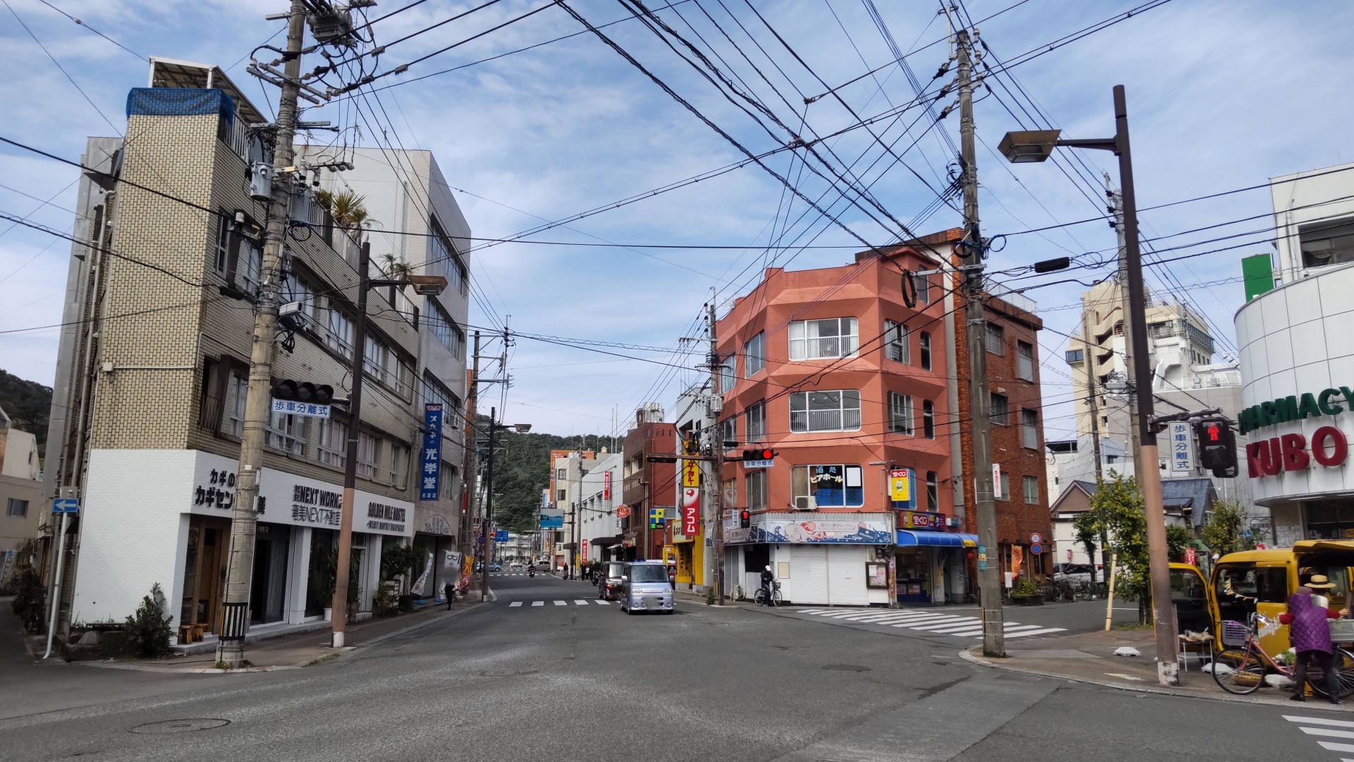 名瀬の街並み
